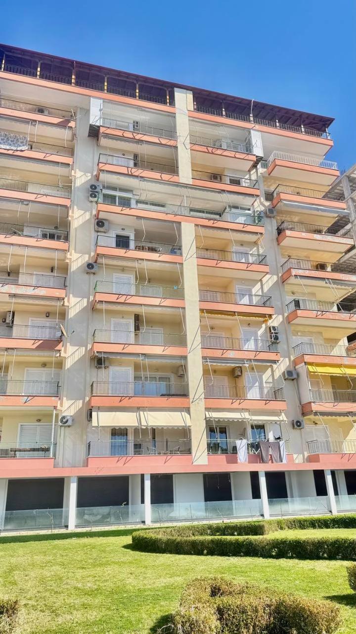 Sail Sea View Apartments Sarandë Eksteriør bilde