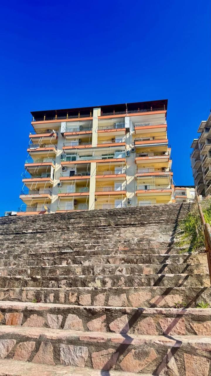 Sail Sea View Apartments Sarandë Eksteriør bilde